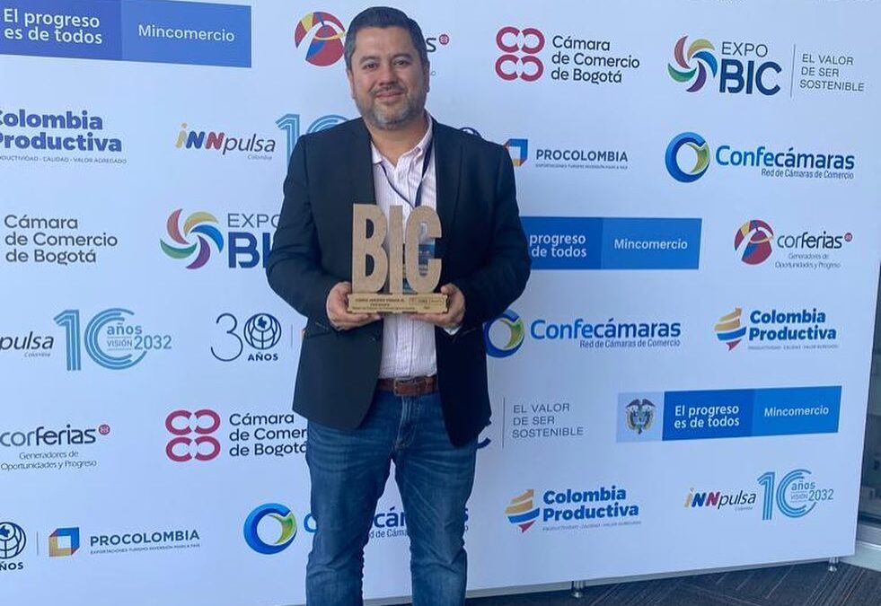 Cámara de Comercio recibe reconocimiento por apoyo a empresas que se transforman en sociedades BIC