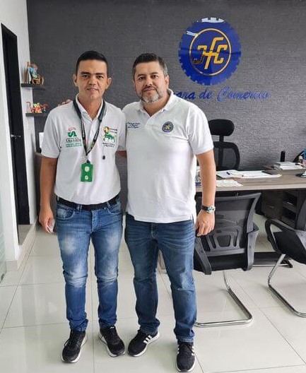 Cámara de Comercio y Uniamazonia Articulan Esfuerzos para Atender Gratis a Población Vulnerable en Caquetá